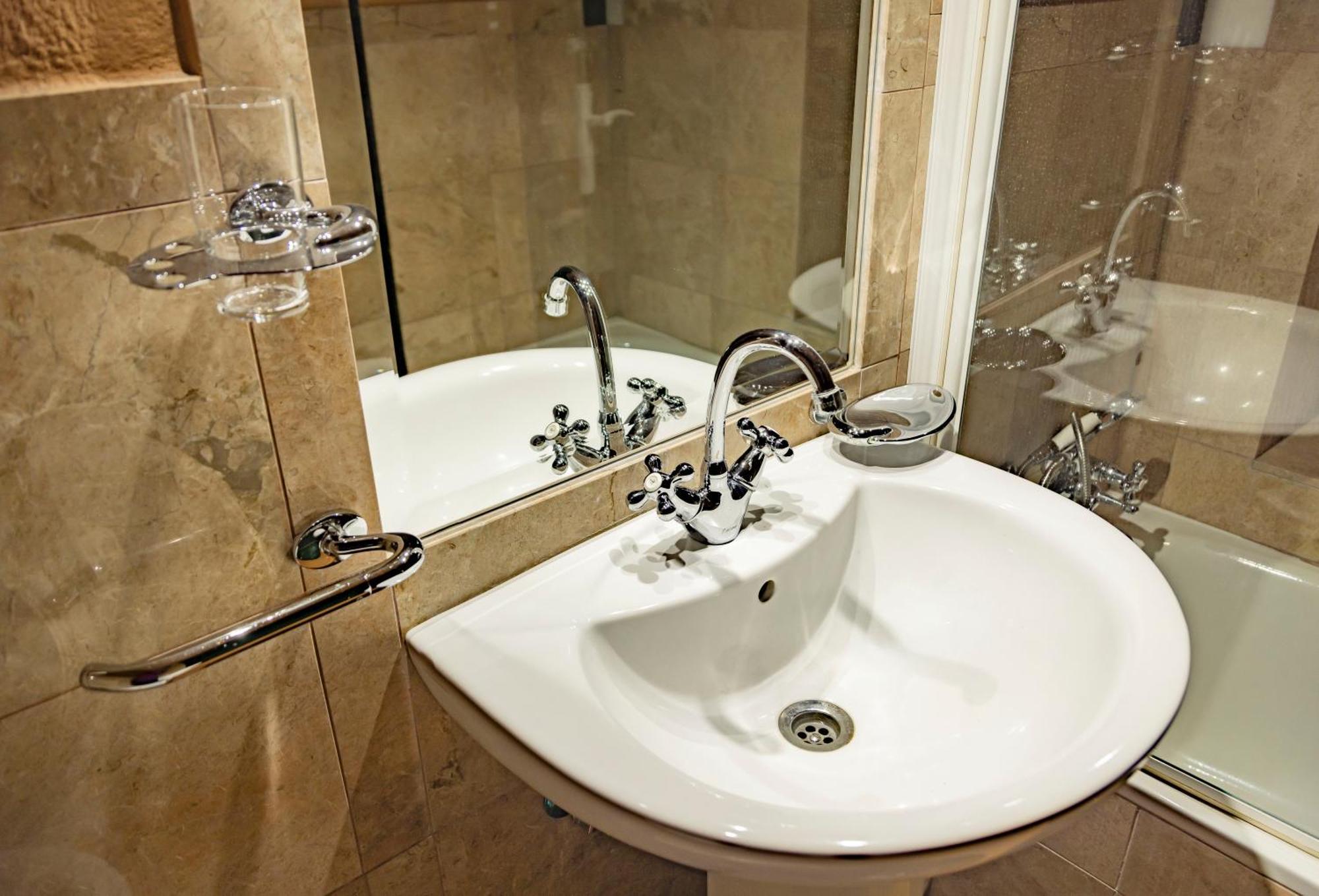 Hotel Cortijo Landete (Adults Only) Armilla Luaran gambar