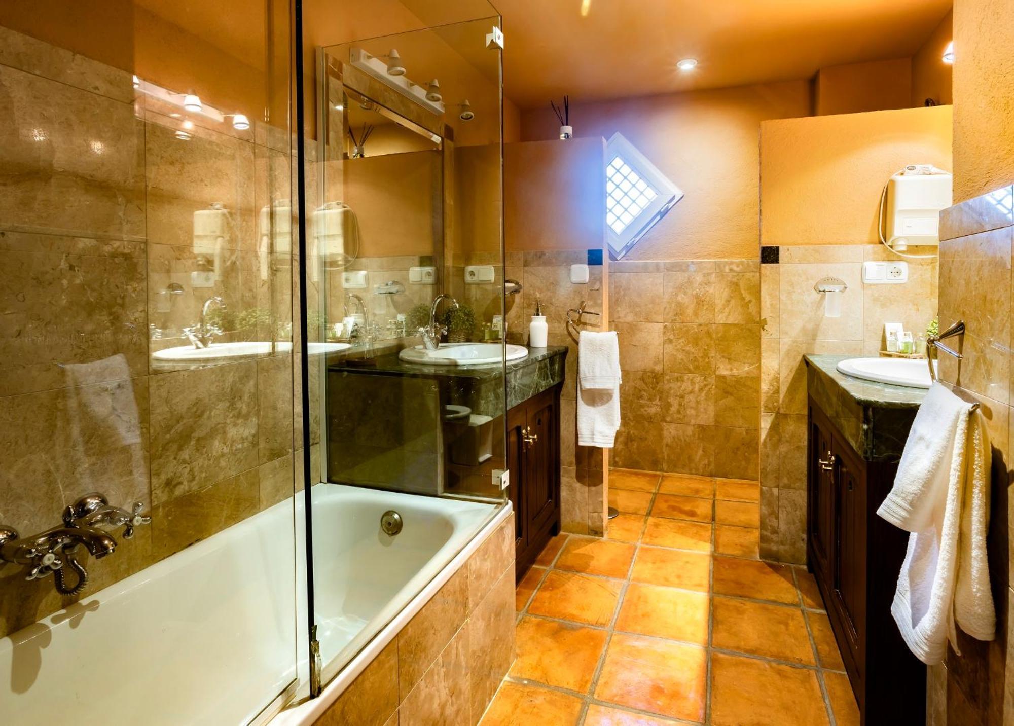 Hotel Cortijo Landete (Adults Only) Armilla Luaran gambar